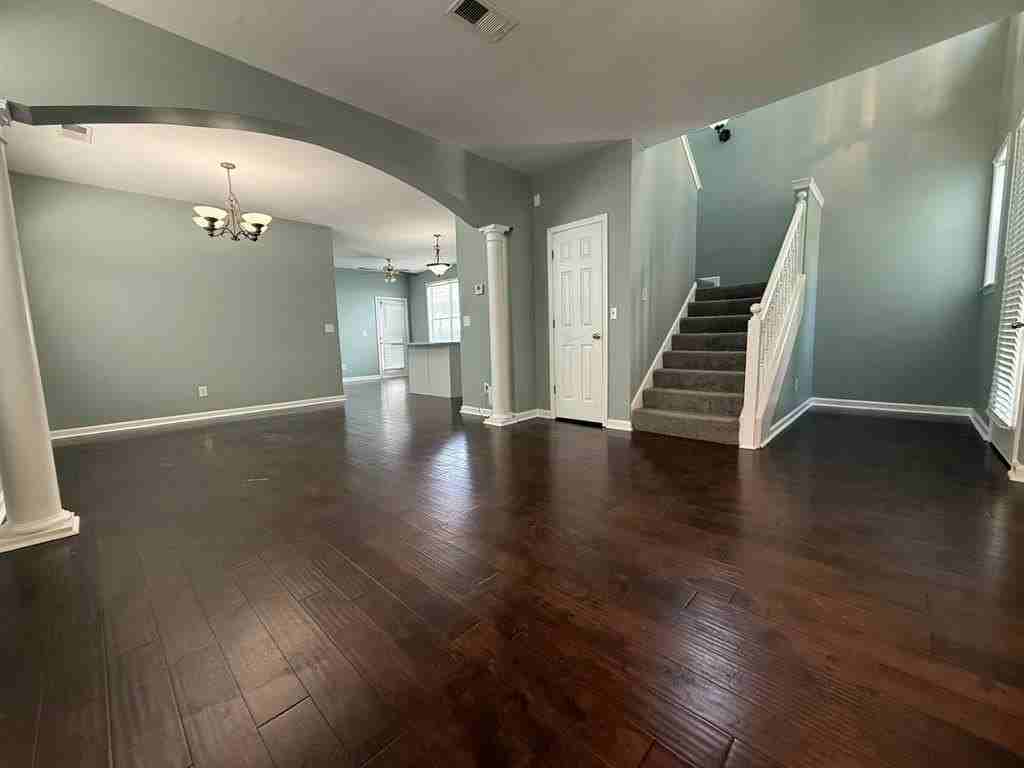 1173 Island Pl E - Photo 6 of 18