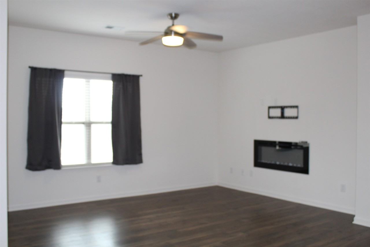 175 Walker Meadows Ln - Photo 5 of 12