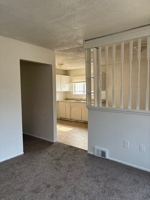 11717 W Outer Dr #1 - Photo 6 of 31