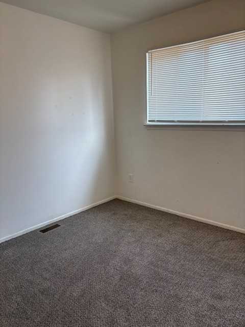 11717 W Outer Dr #1 - Photo 7 of 31