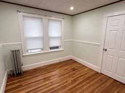 138 Sherman Street - Photo 4 of 9