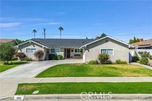 featured image of 2323 E Trenton Ave