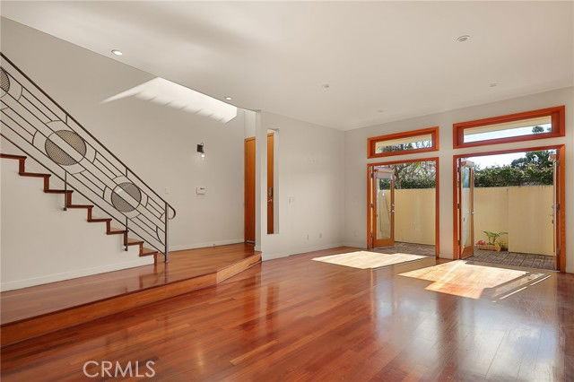 3946 Carpenter Ct #4 - Photo 7 of 8