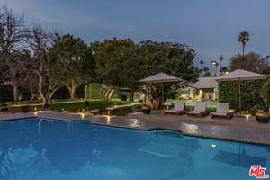 featured image of 624 N Beverly Dr