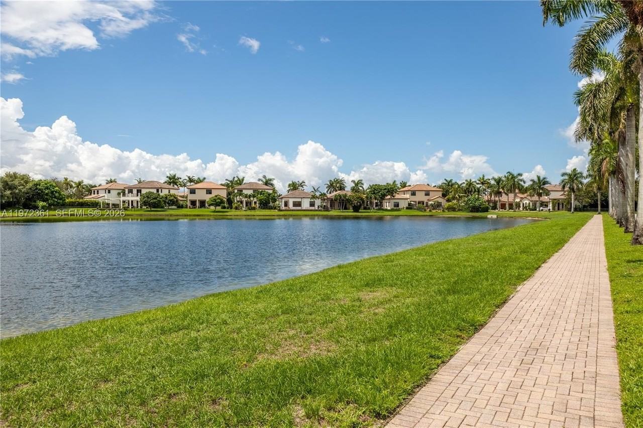 3700 Nw 84th Way #0 - Photo 2 of 25