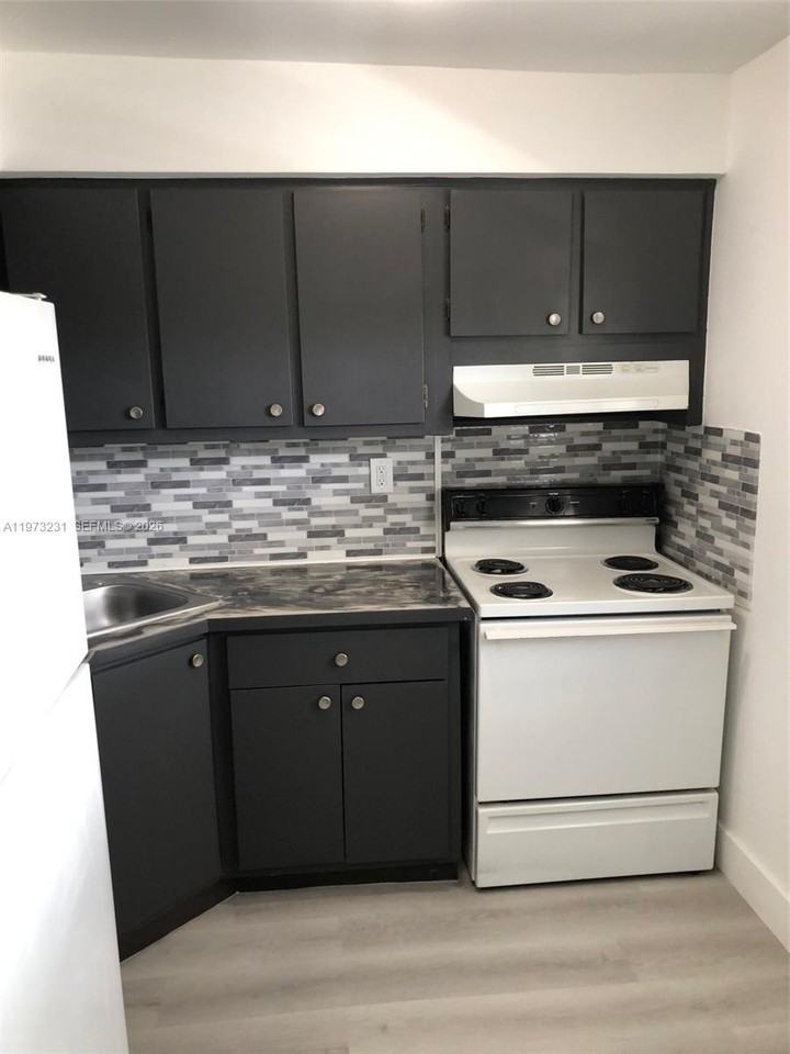 17255 Sw 95th Ave #346 - Photo 4 of 32