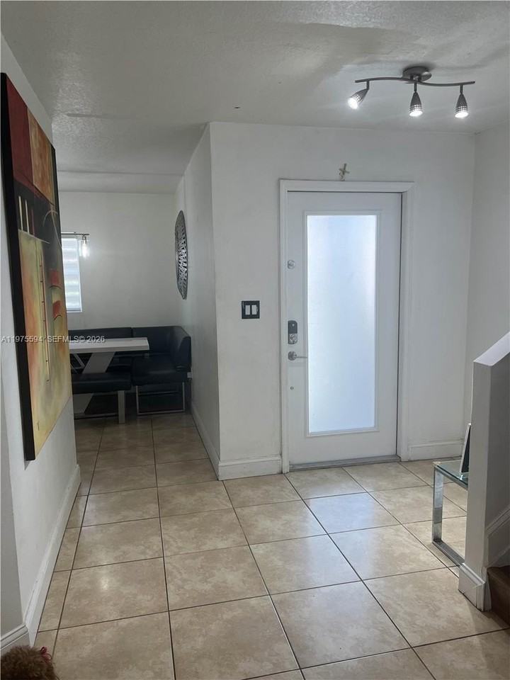 12406 Nw 7th Ln #0 - Photo 4 of 35