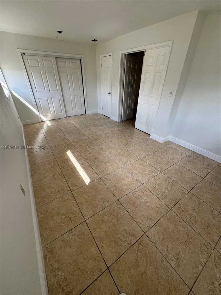 5255 Nw 181st Ter #5255 - Photo 7 of 19