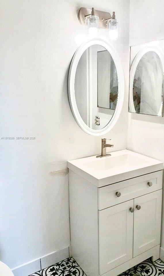 10057 Winding Lake Rd #204 - Photo 7 of 13