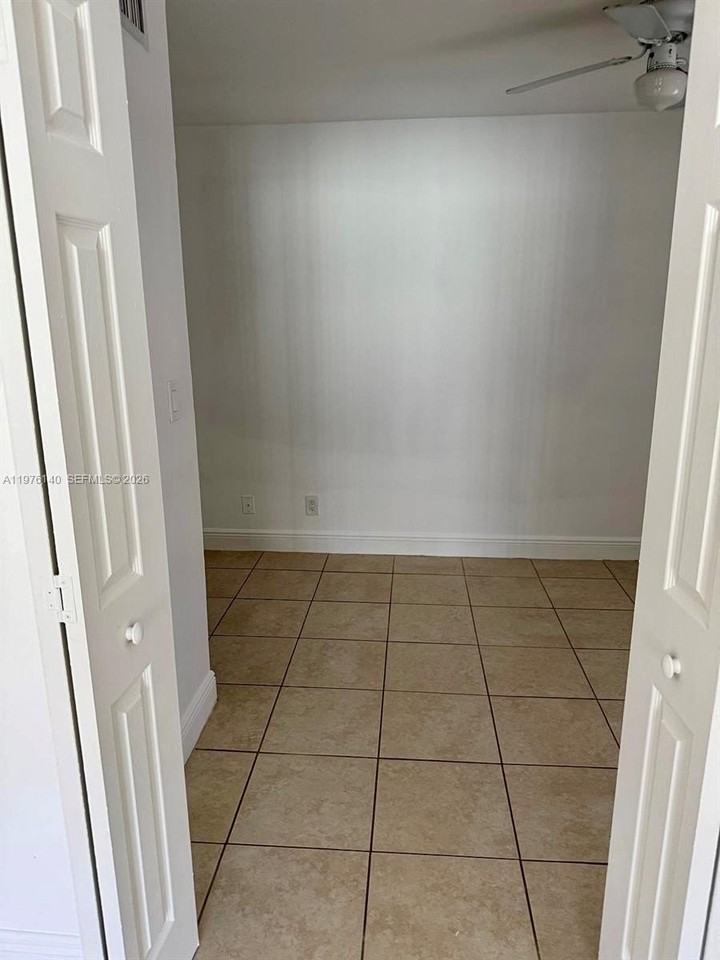 8735 Nw 39th St #8735 - Photo 7 of 9