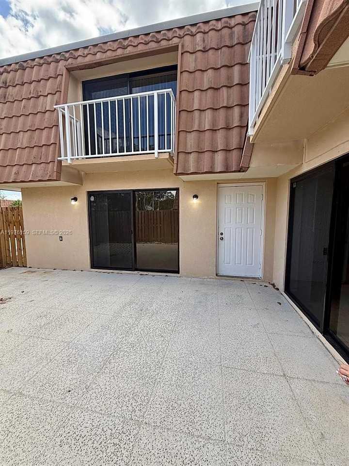 602 Green Springs Pl #602 - Photo 2 of 12