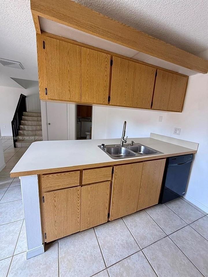 602 Green Springs Pl #602 - Photo 6 of 12