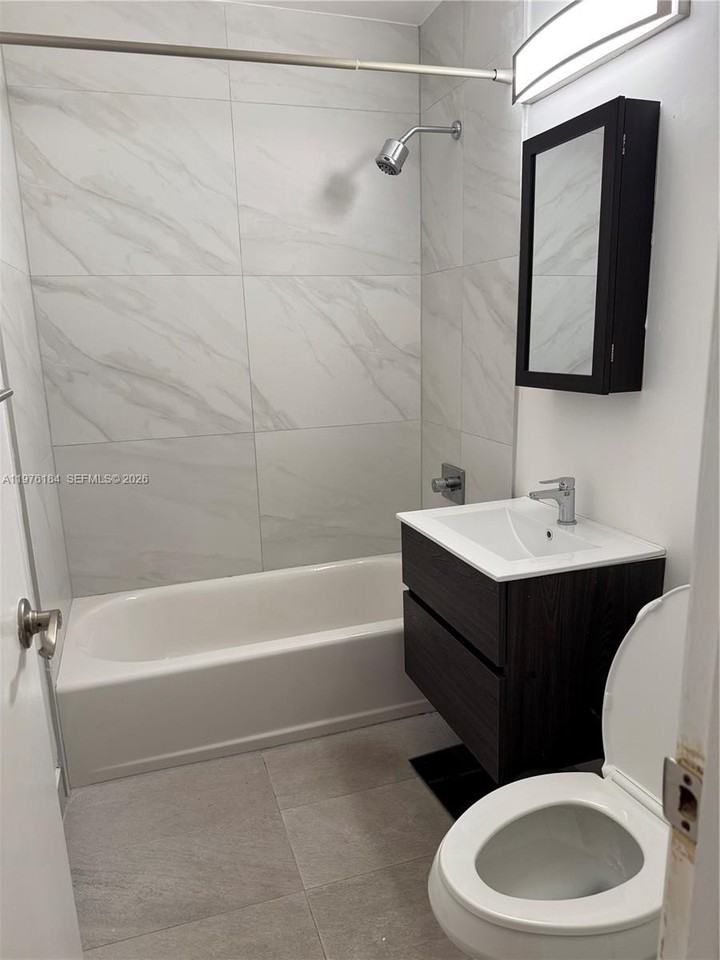 1428 Ortega Ave - Photo 7 of 11