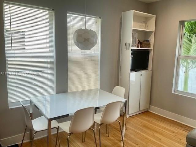 126 Mendoza Ave #11 - Photo 4 of 9