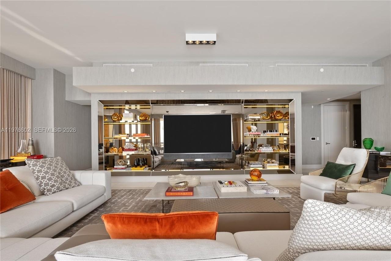 17749 Collins Ave #902 - Photo 2 of 50