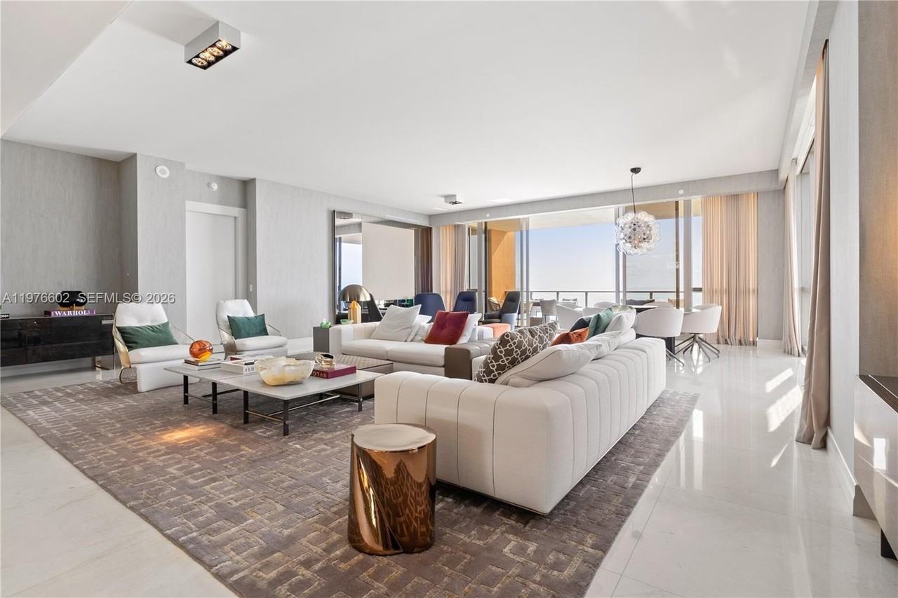 17749 Collins Ave #902 - Photo 4 of 50