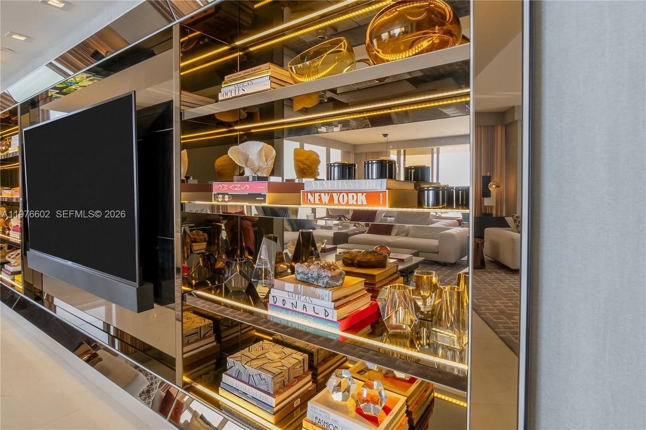 17749 Collins Ave #902 - Photo 6 of 50