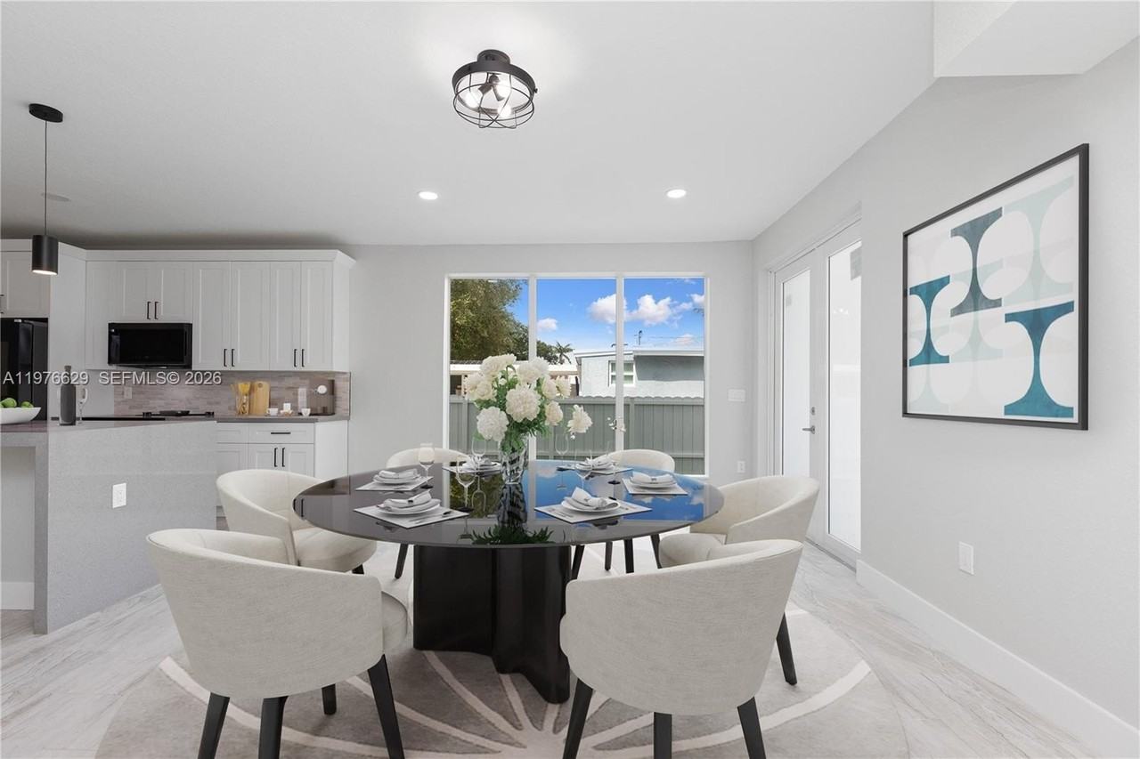 2742 Nw 48th St #2738 - Photo 7 of 14