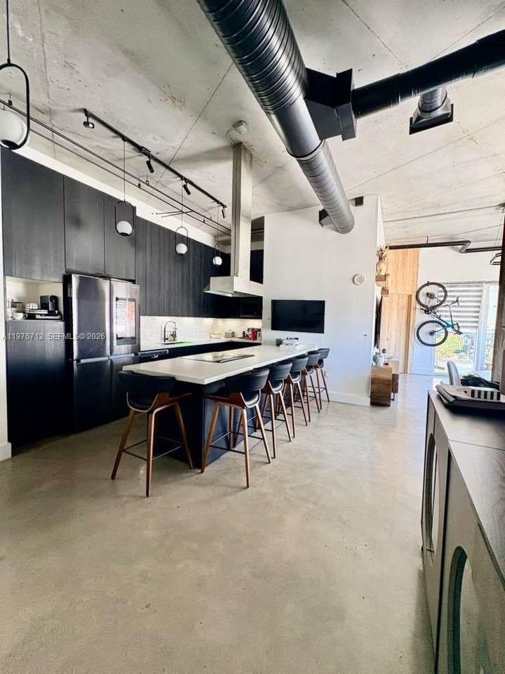 10 Sw South River Dr #603 - Photo 2 of 22