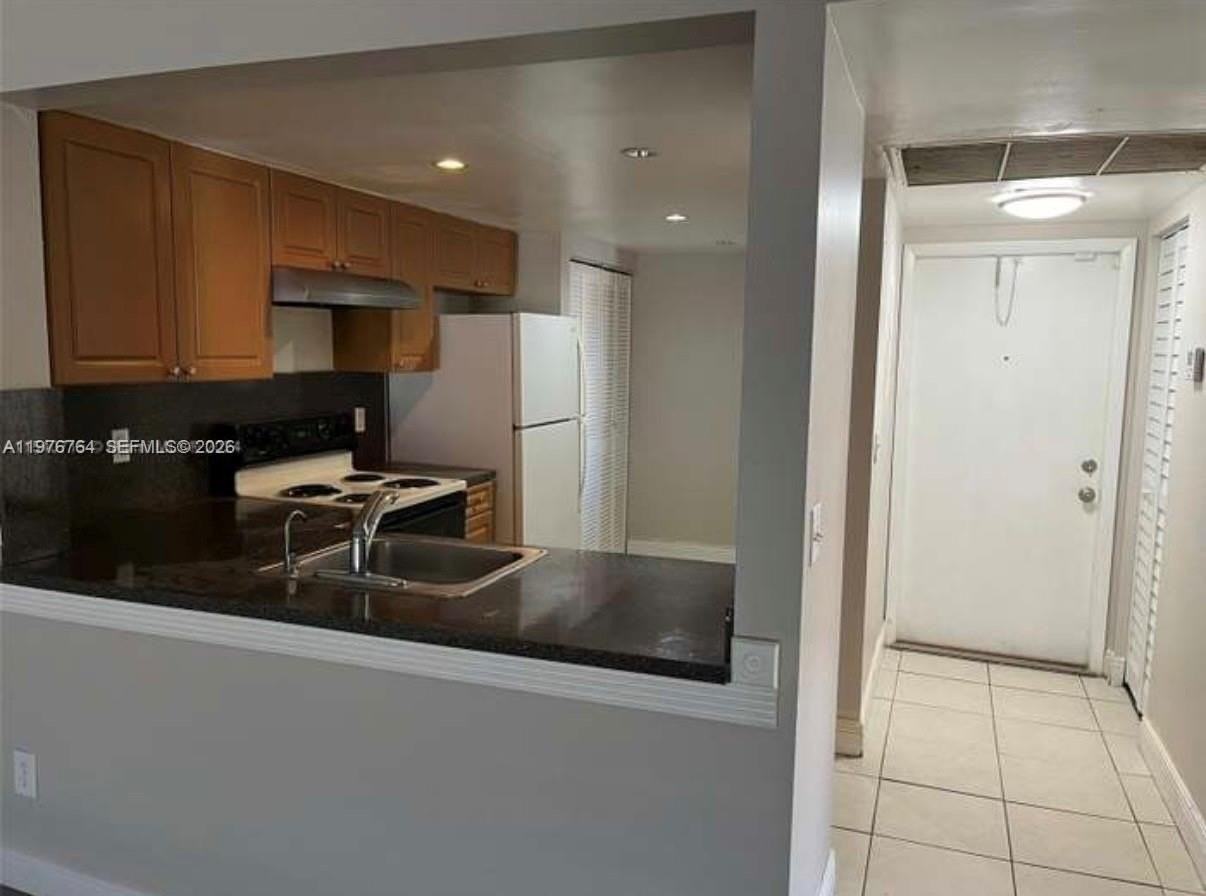 851 Ne 207th Ter #6-103 - Photo 7 of 15