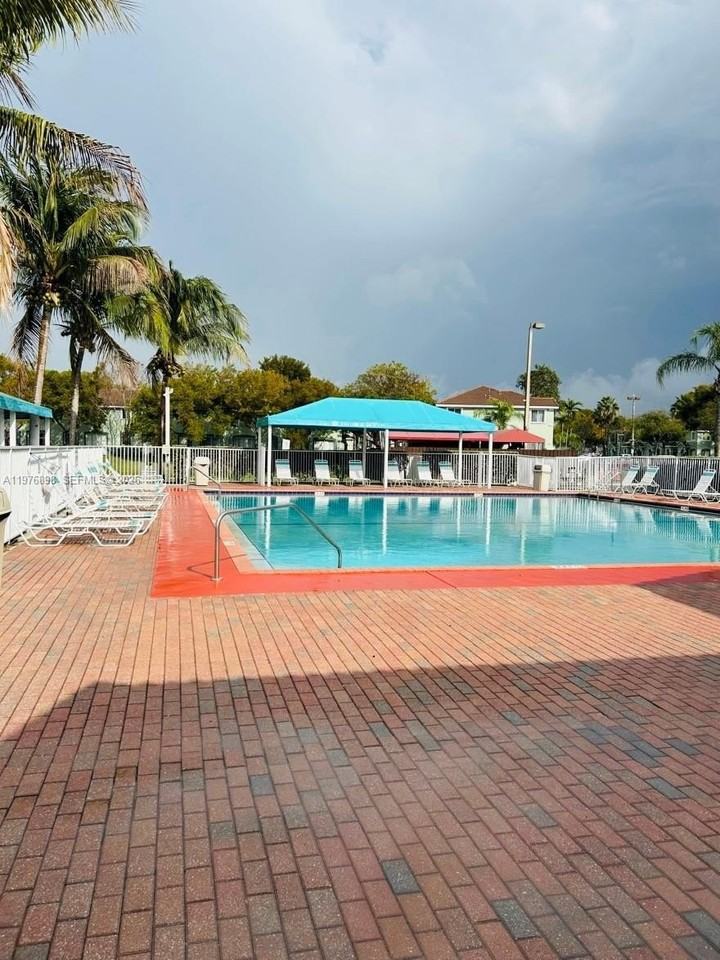 2637 Se 16th Ter #203 - Photo 3 of 12