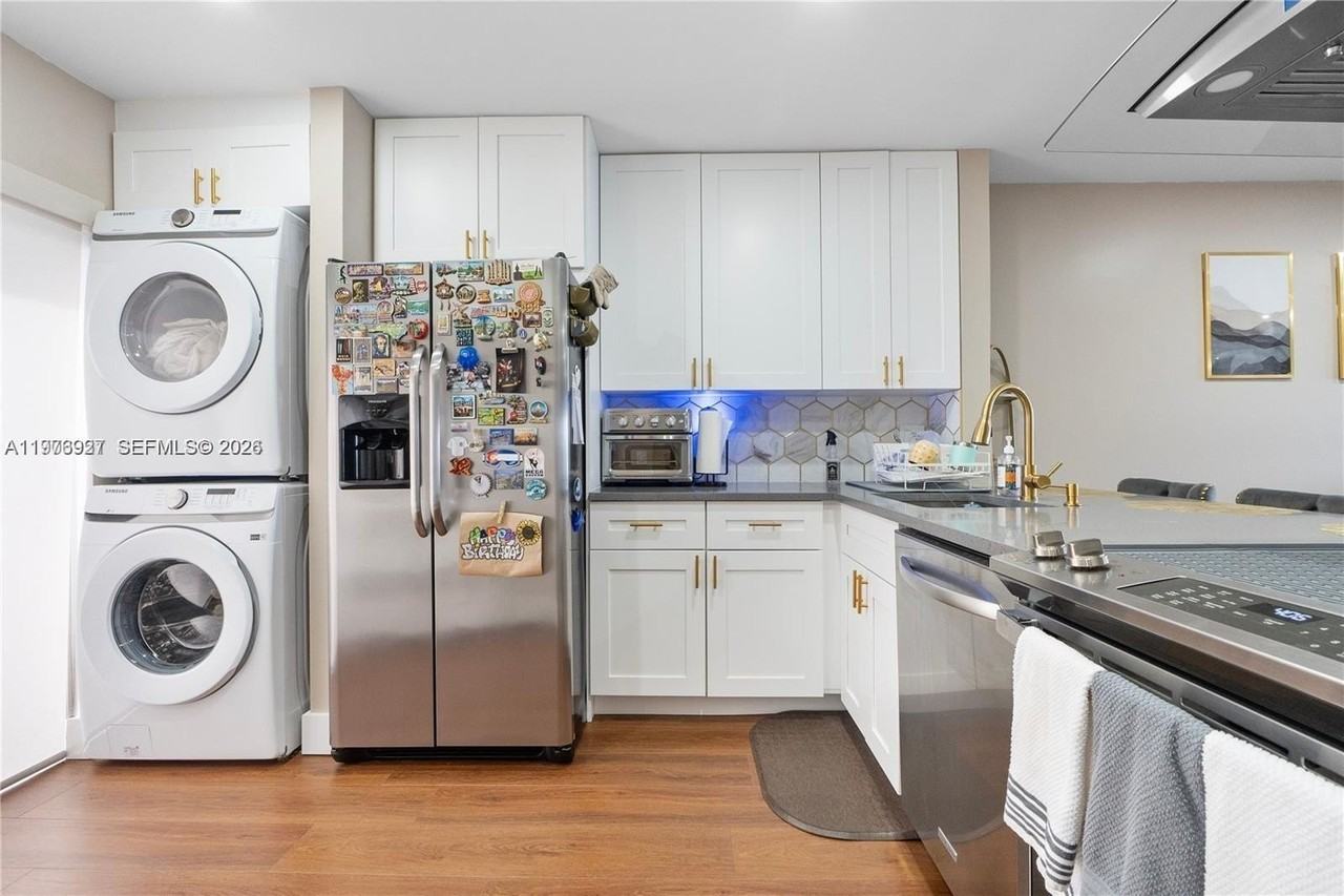 796 Banks Rd #796 - Photo 2 of 24