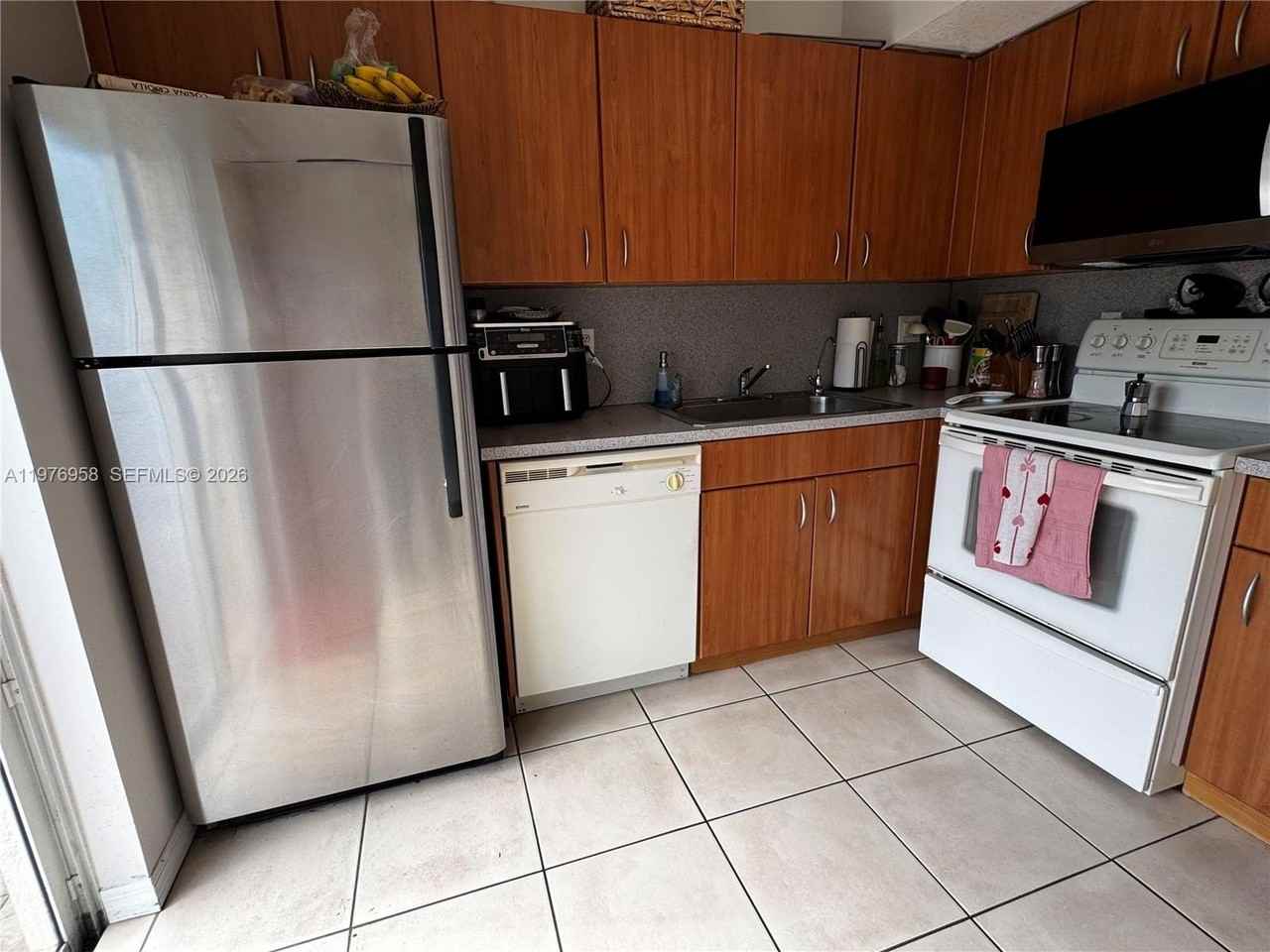 6746 Sw 115th Ct #203 - Photo 5 of 14