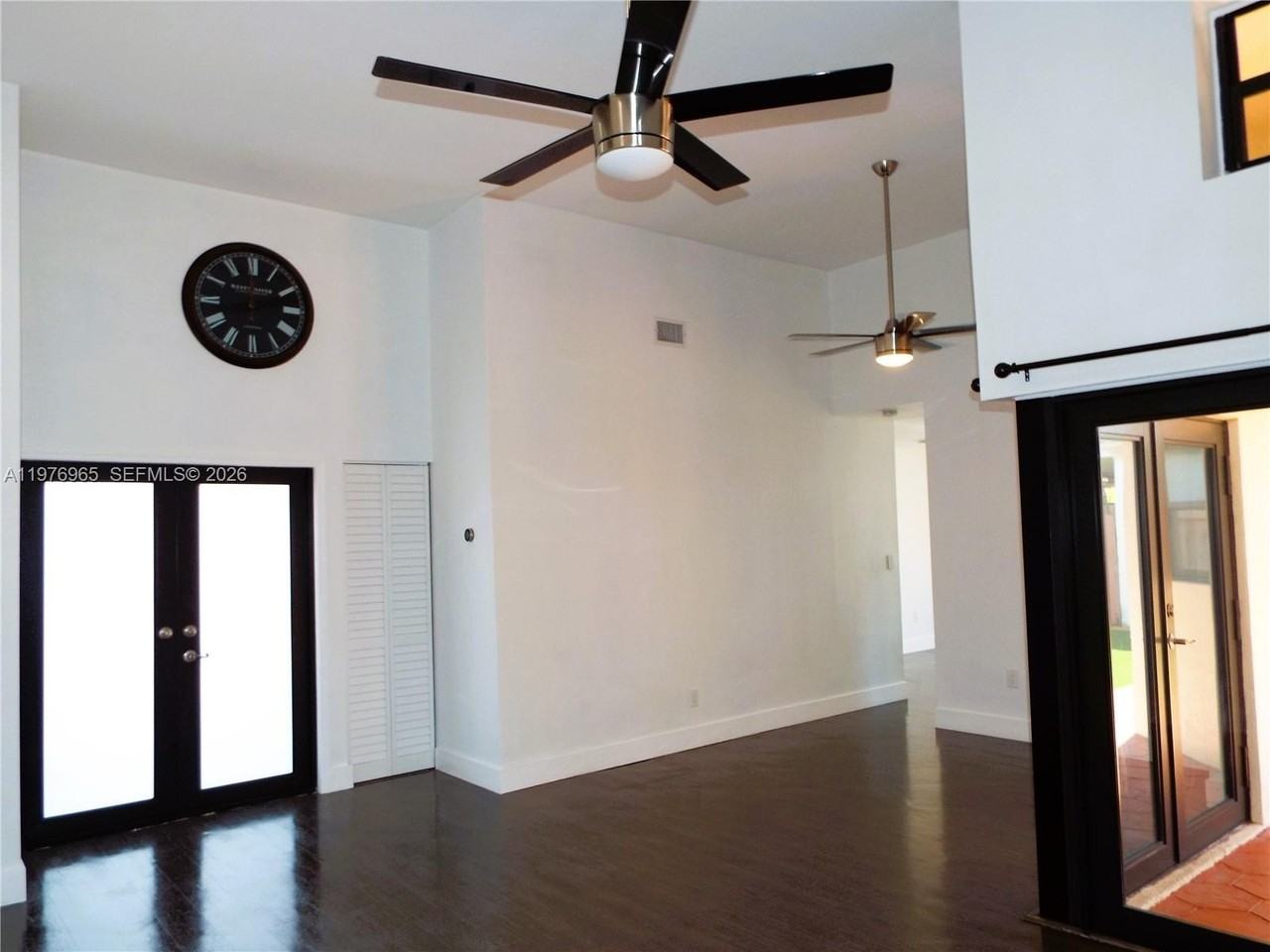 422 Sw 88th Pl - Photo 6 of 43