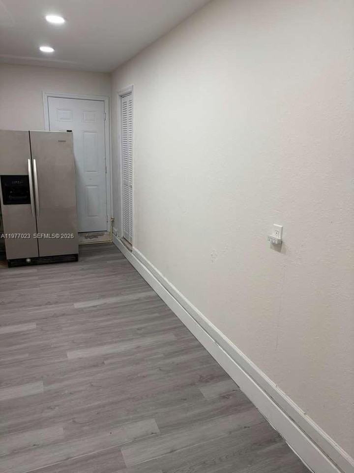 13426 Sw 284th St #1 - Photo 6 of 10