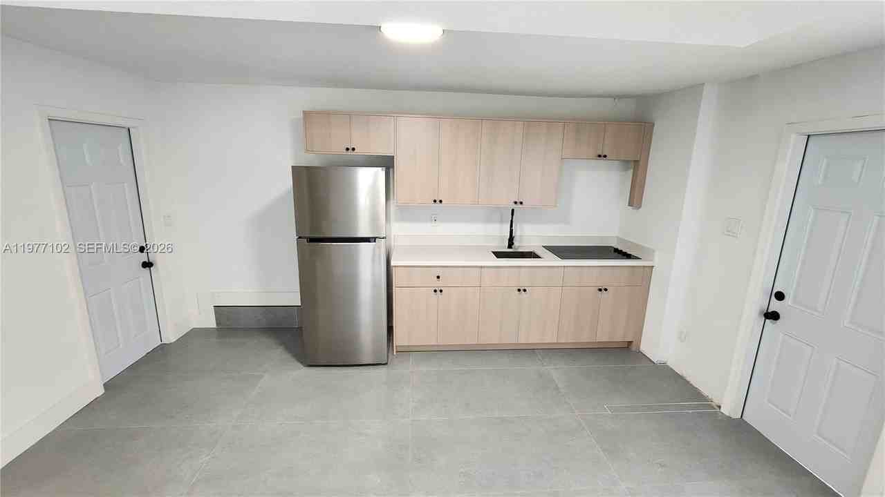 10490 Sw 173rd Ter #2 - Photo 4 of 24