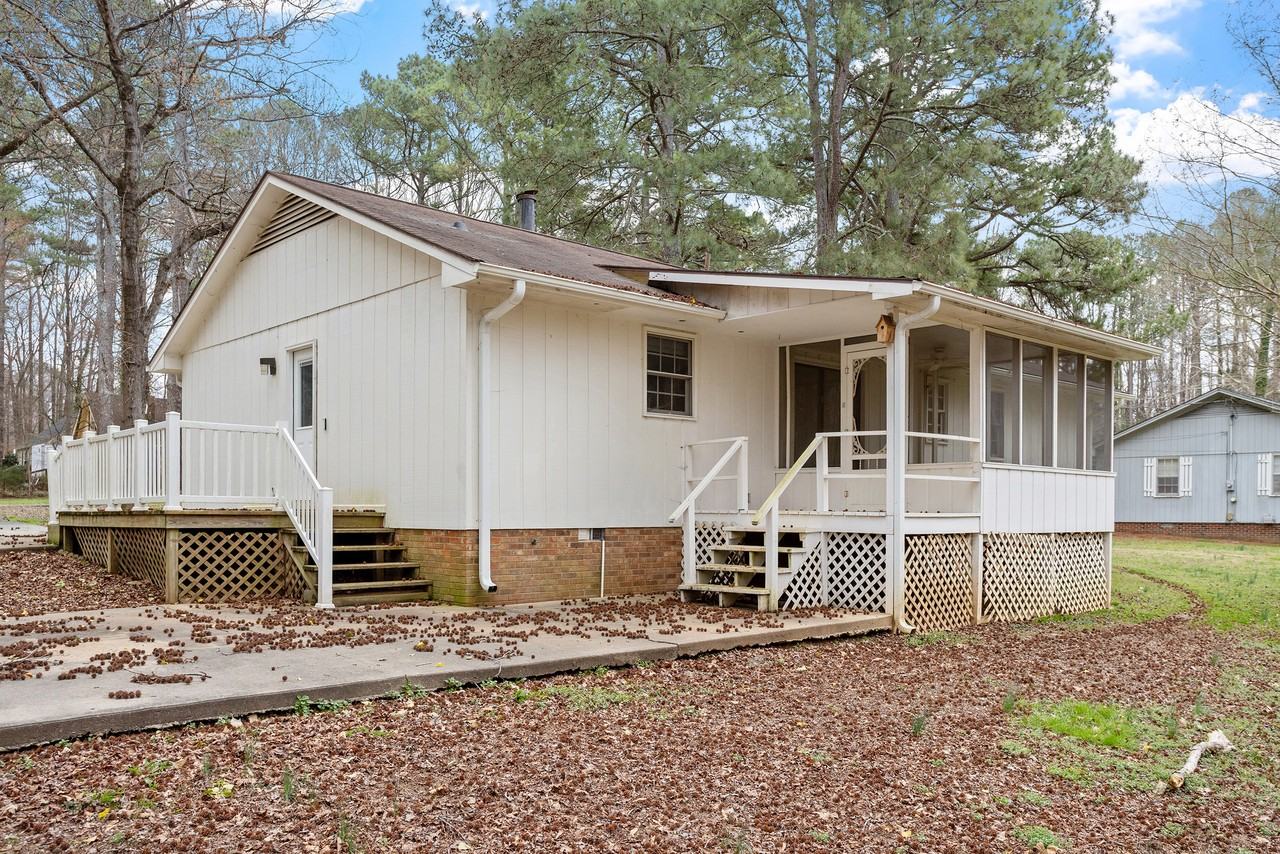 207 S Hillcrest Dr #1 - Photo 5 of 33