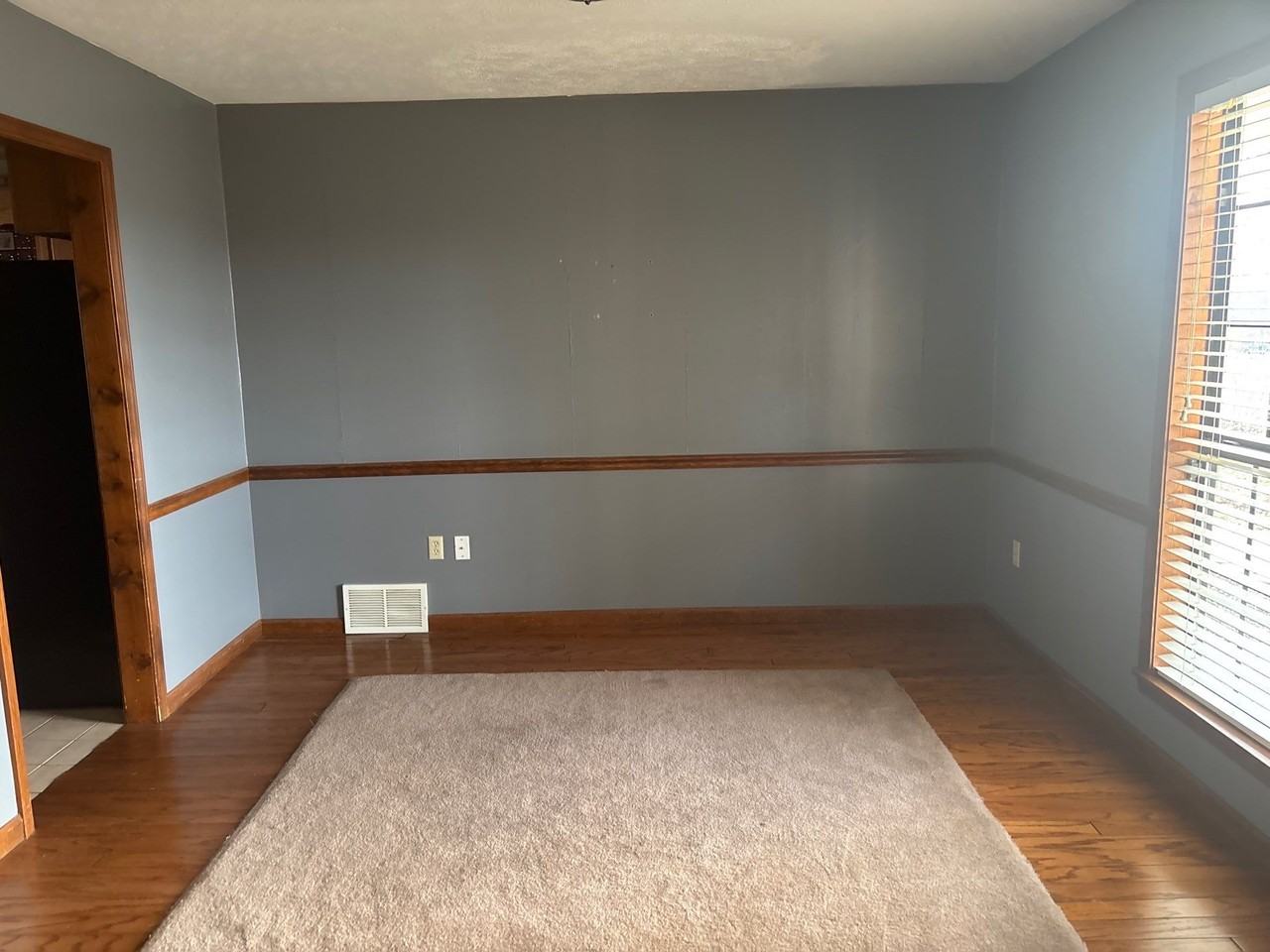 375 Plum Tree Cir #1 - Photo 3 of 27