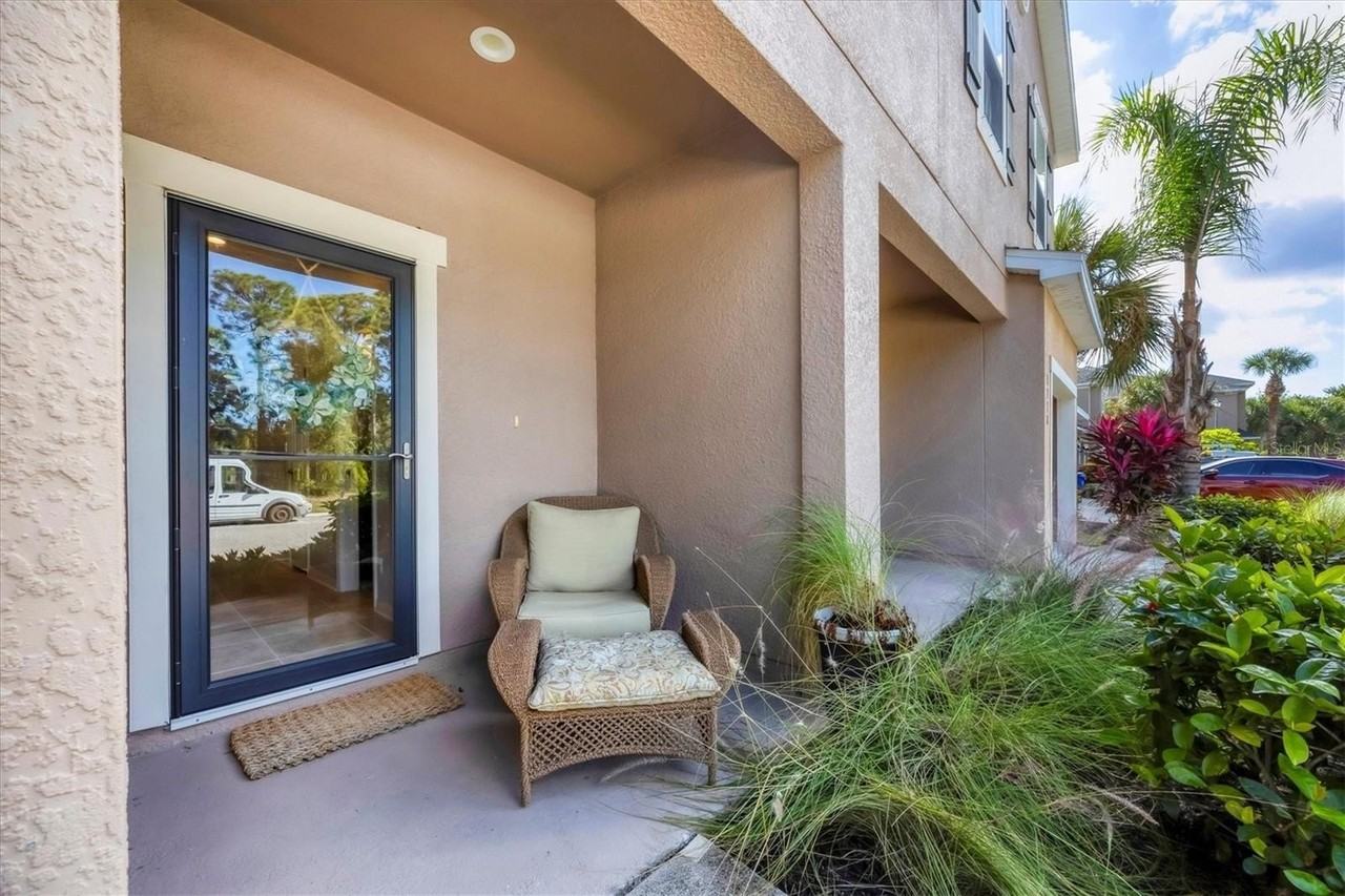 1314 Grantham Dr - Photo 2 of 25