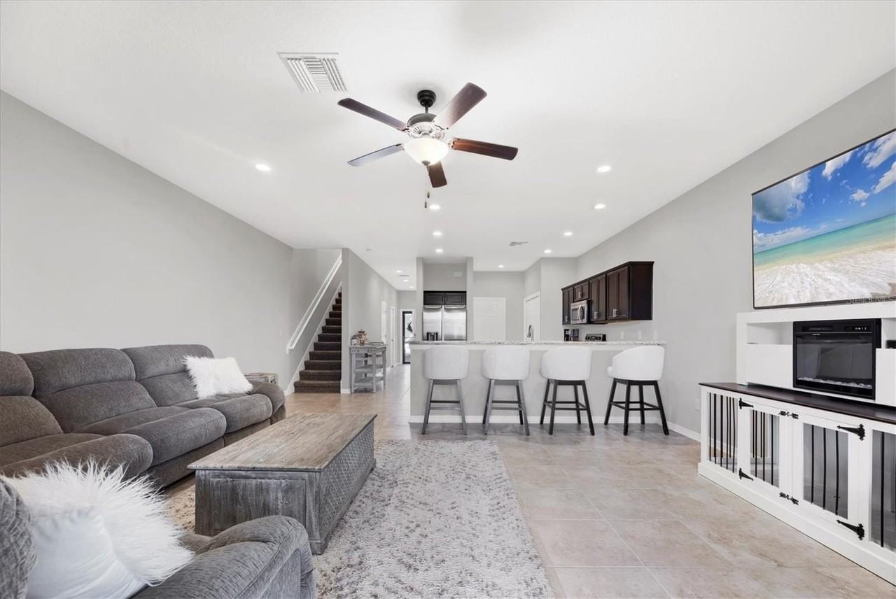 1314 Grantham Dr - Photo 5 of 25