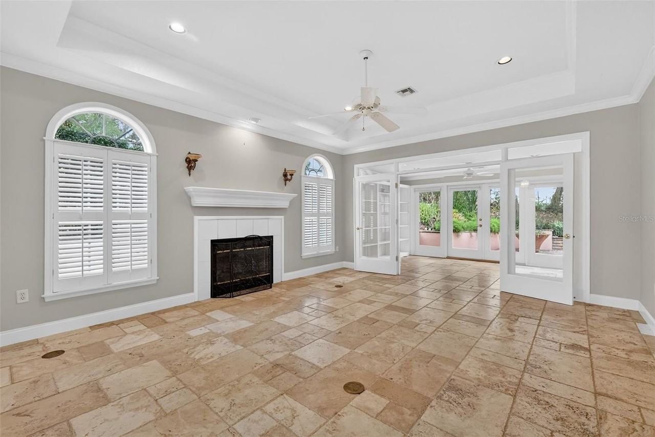 618 High Point Dr - Photo 7 of 47