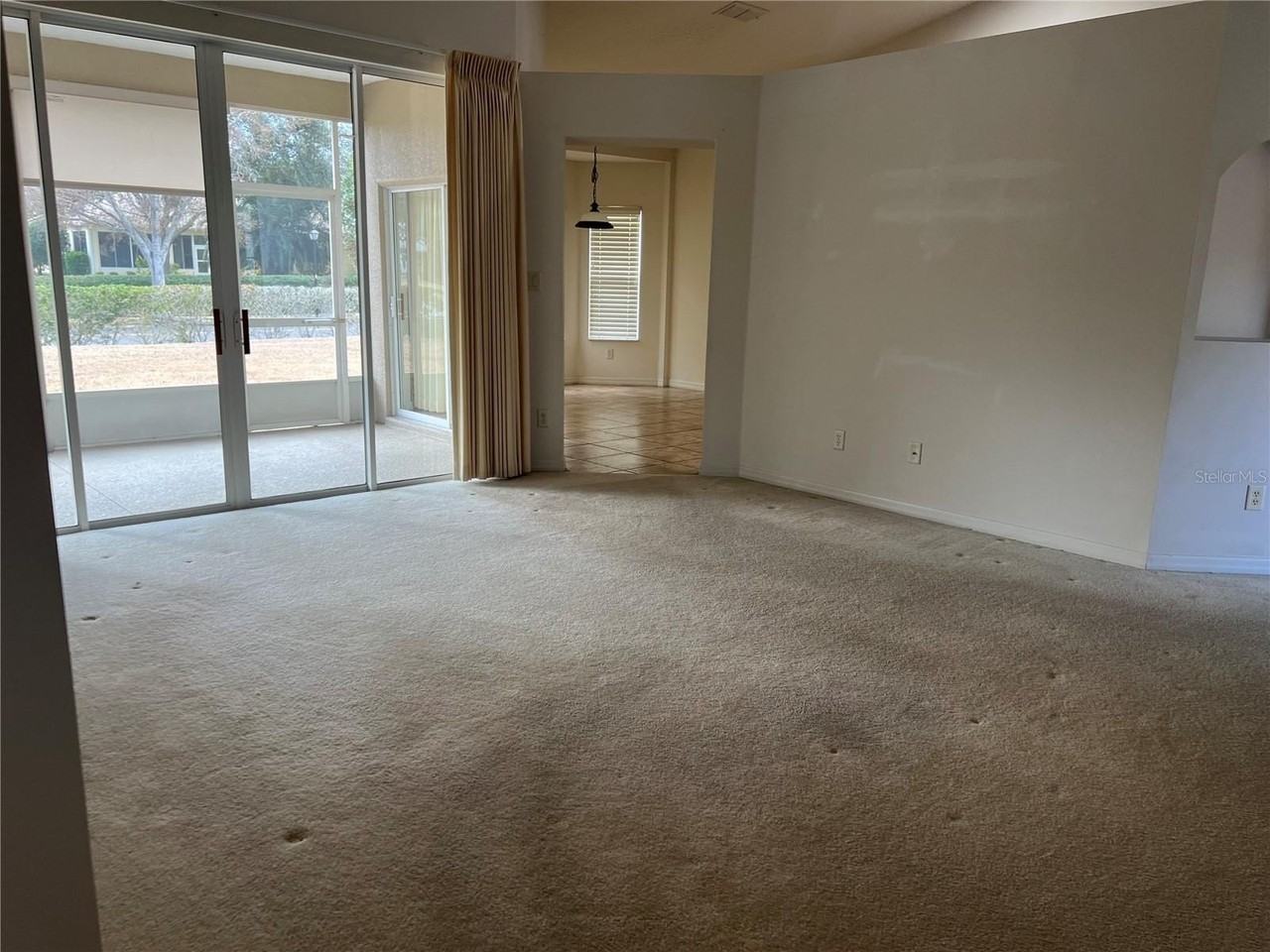 5630 Belle Terre Dr - Photo 3 of 20