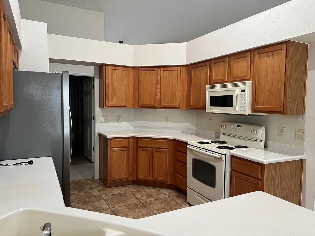 5630 Belle Terre Dr - Photo 5 of 20