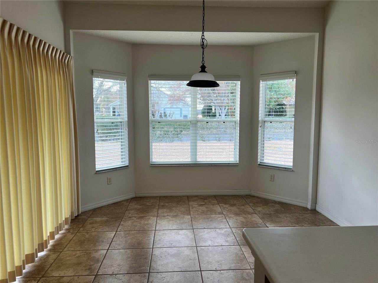 5630 Belle Terre Dr - Photo 7 of 20