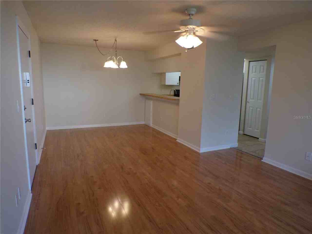 634 Bird Bay Dr E #102 - Photo 7 of 20