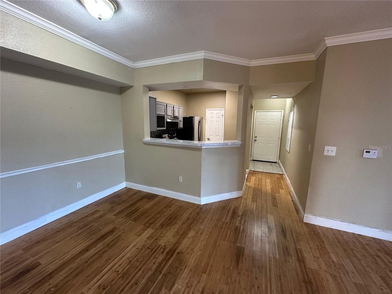 Avenue G #4911 - Photo 5 of 15