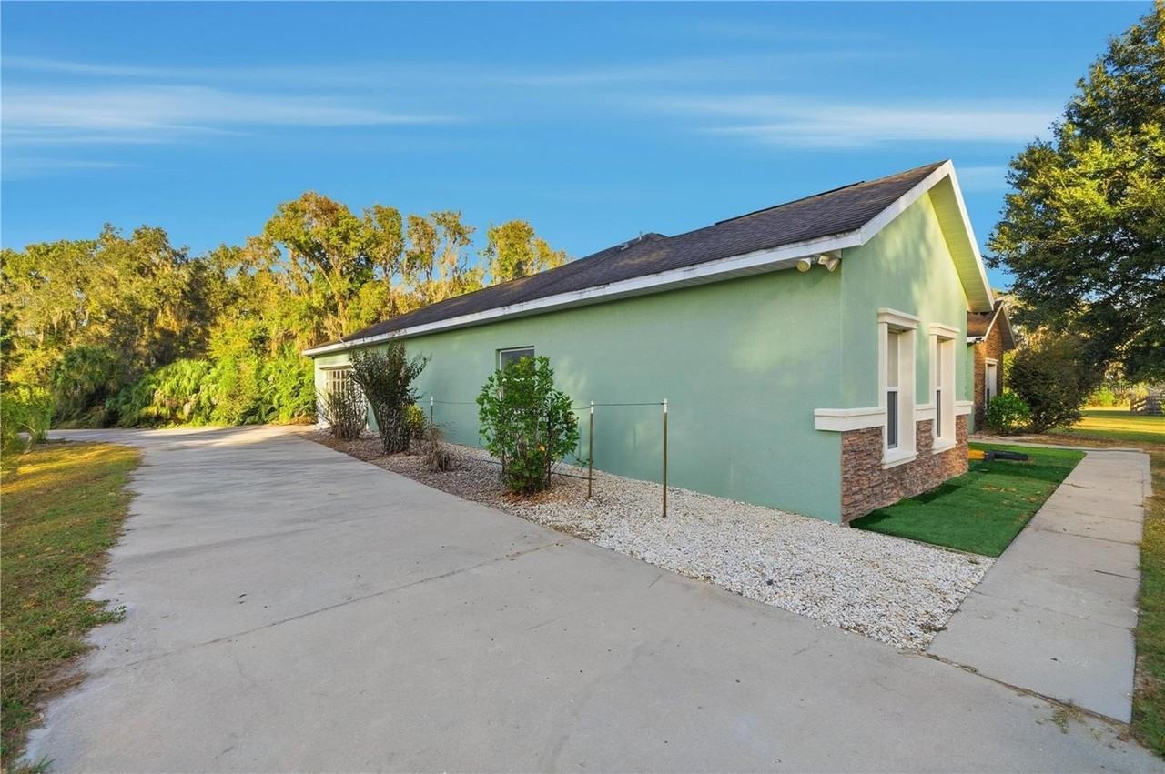 12760 Se 48th Ter - Photo 2 of 30