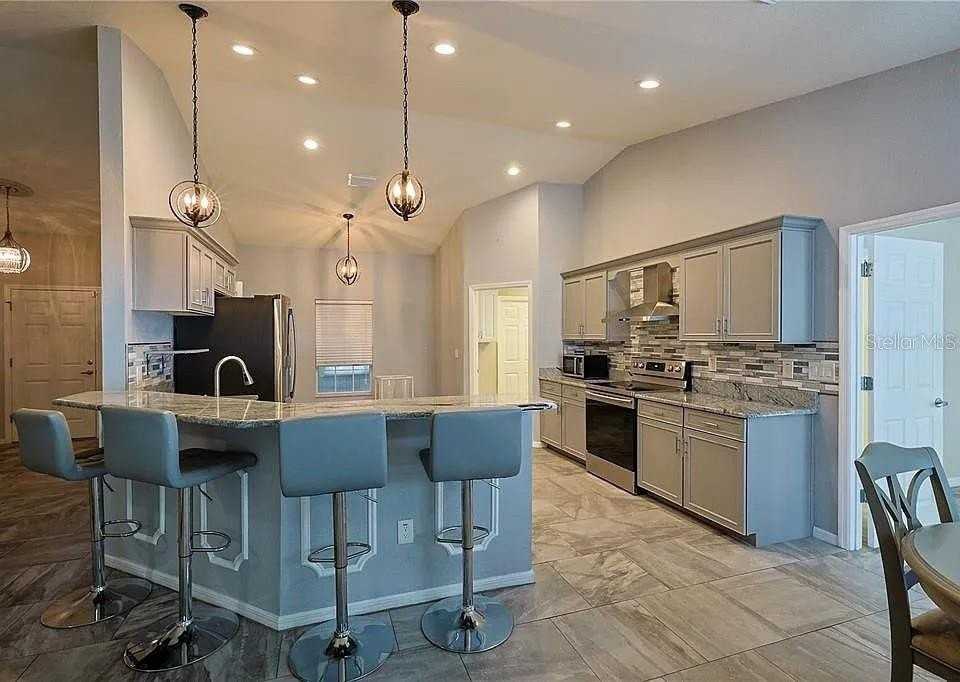 6367 Sw 117th Street Rd - Photo 5 of 22