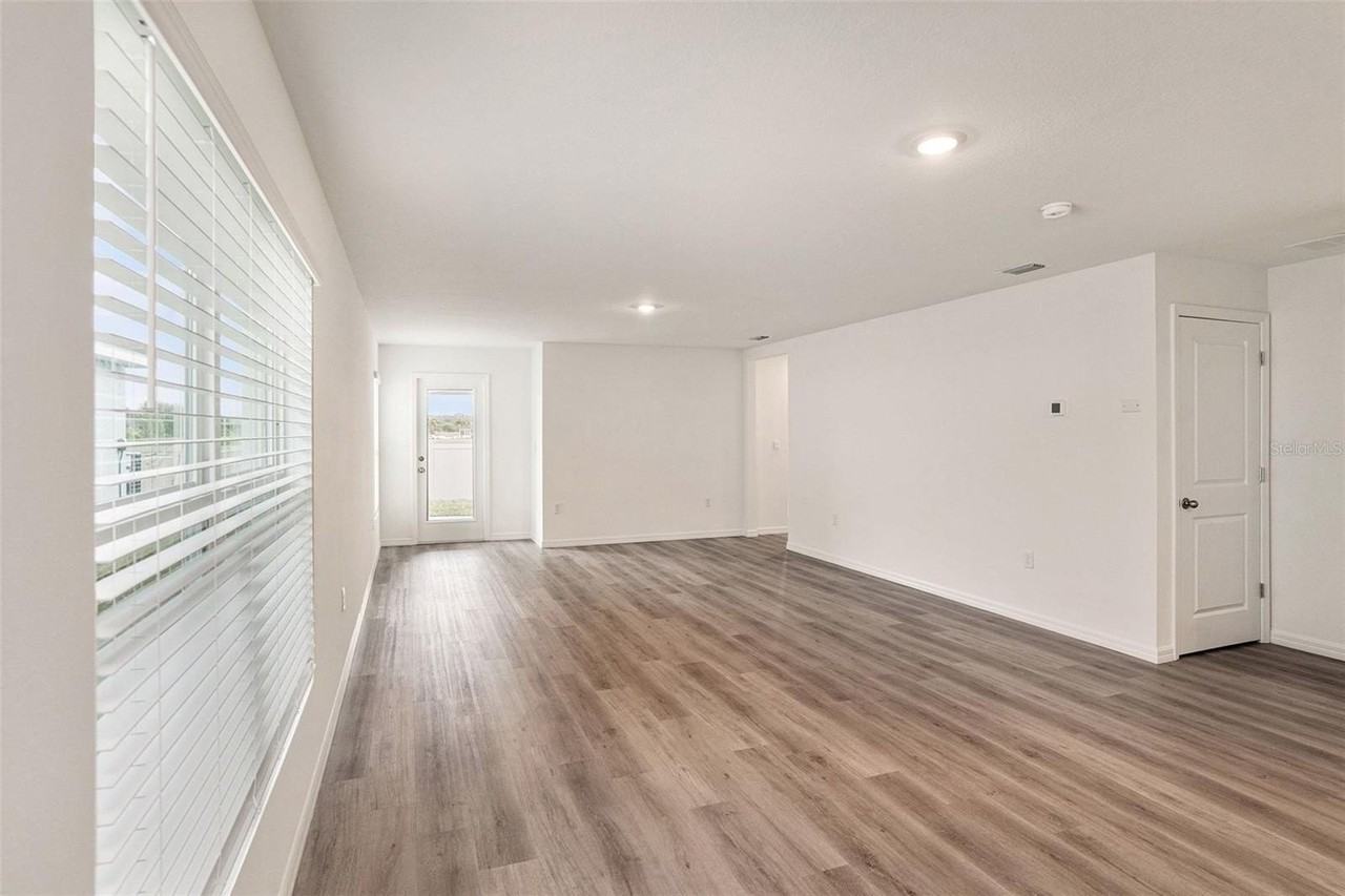 458 Warm Heron Pl - Photo 7 of 25