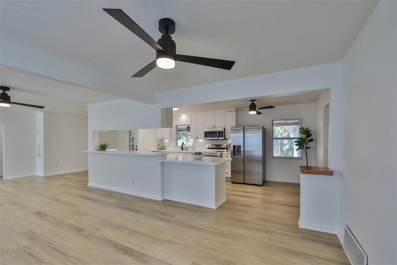 6145 1st Ave N - Photo 5 of 31