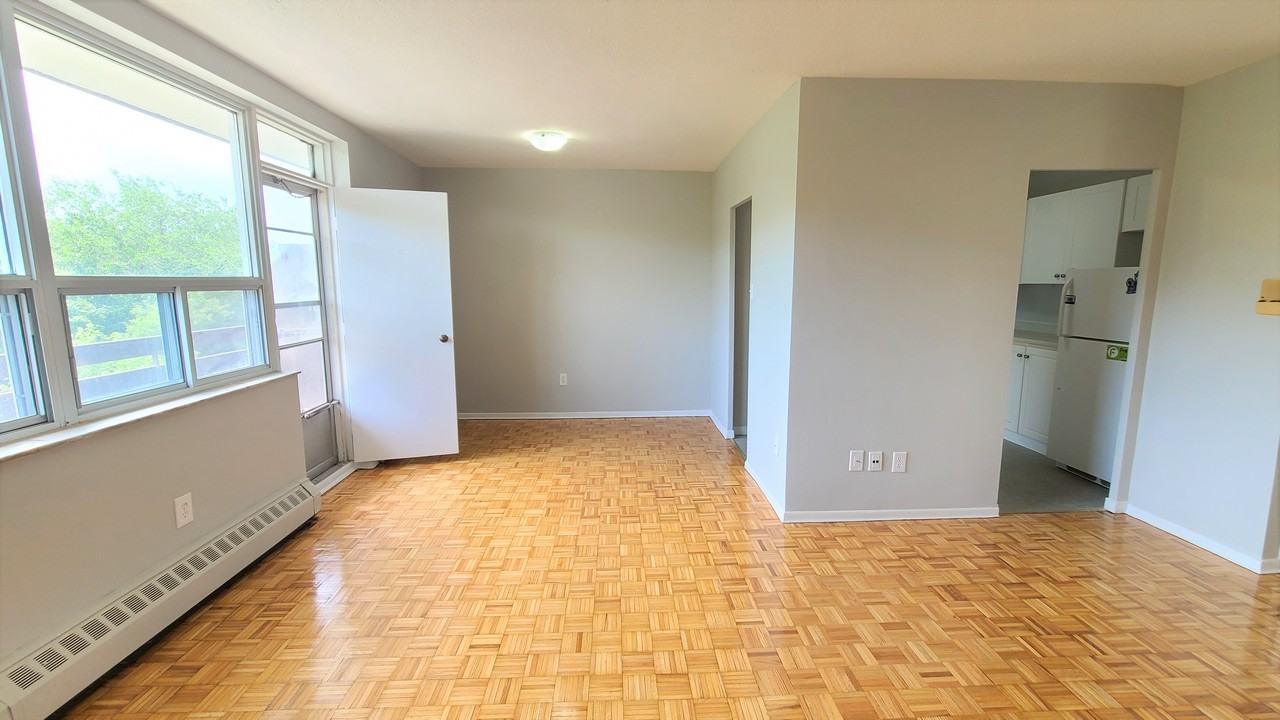 90 Holgate Street #406 - Photo 2 of 9