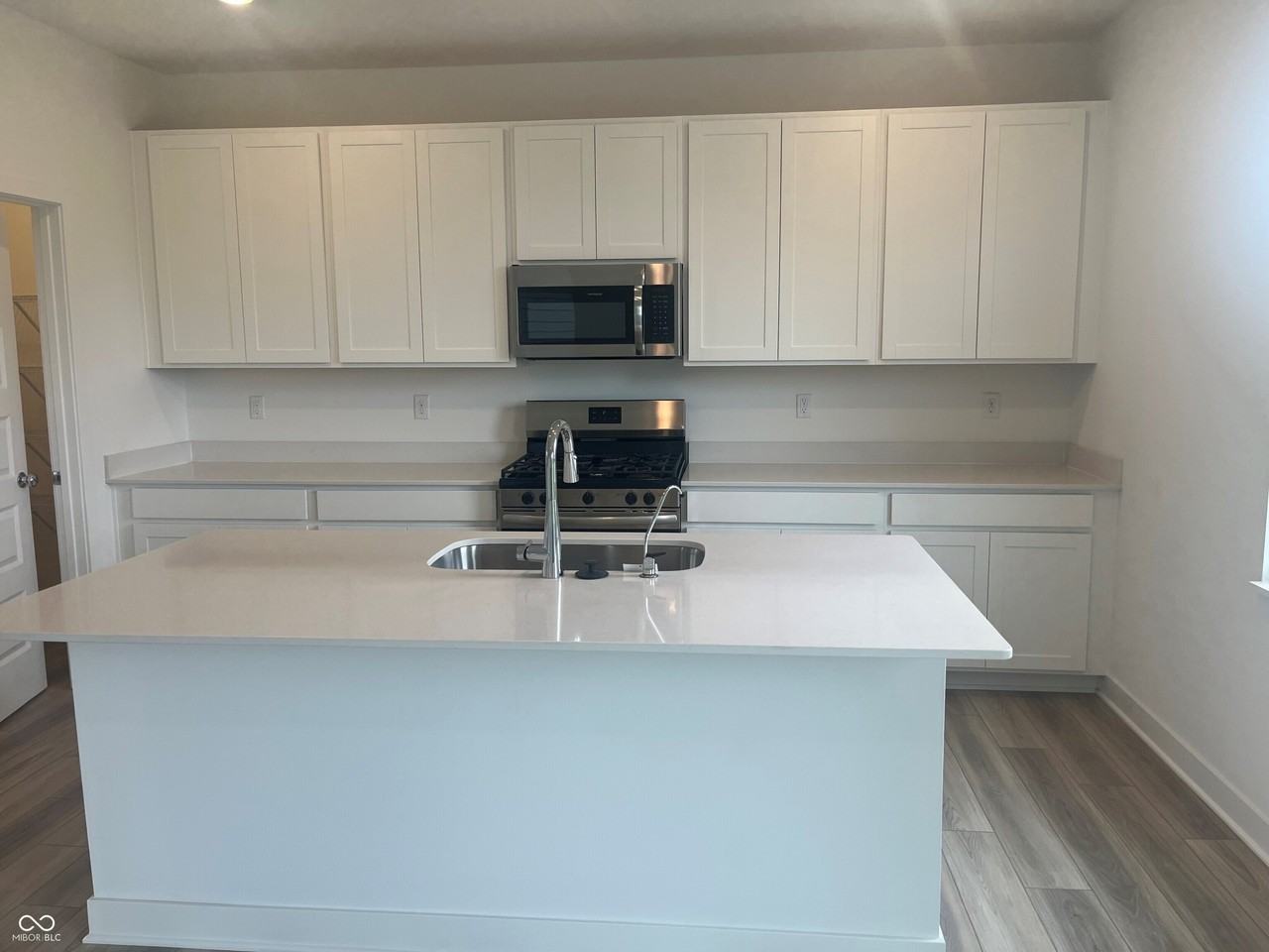 6958 Bauer Creek Ct - Photo 7 of 38