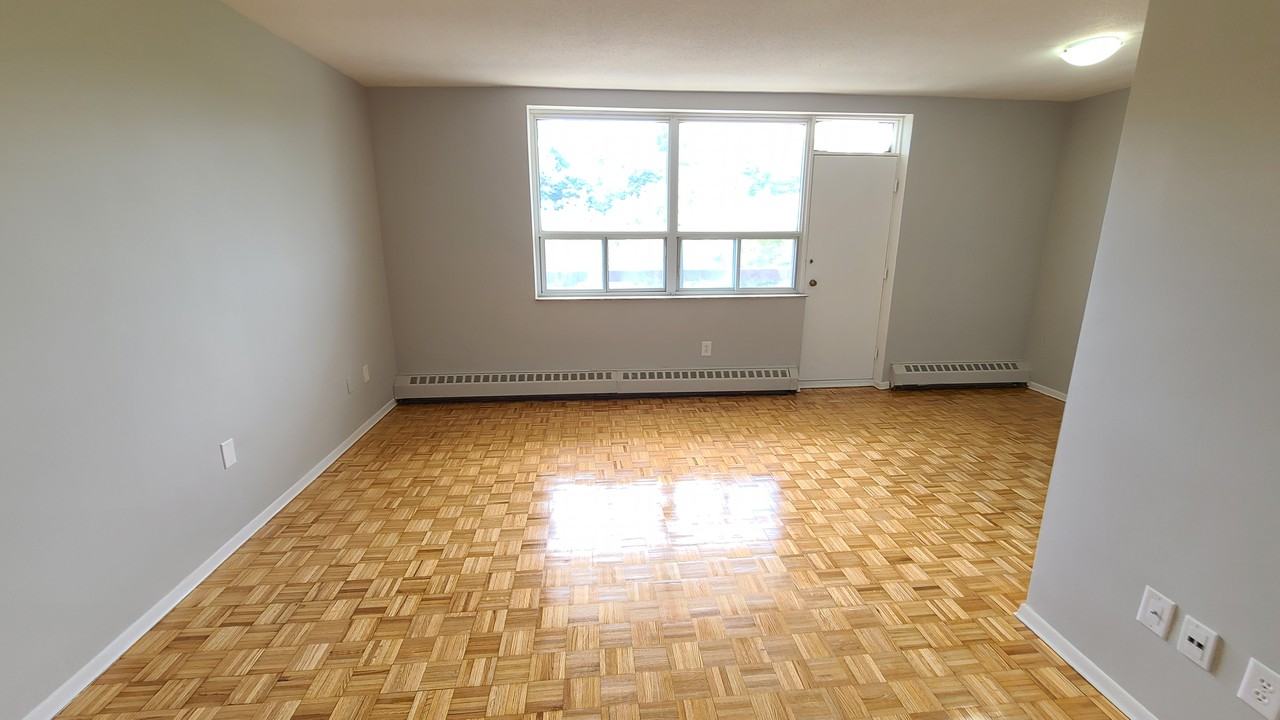 90 Holgate Street #406 - Photo 4 of 9