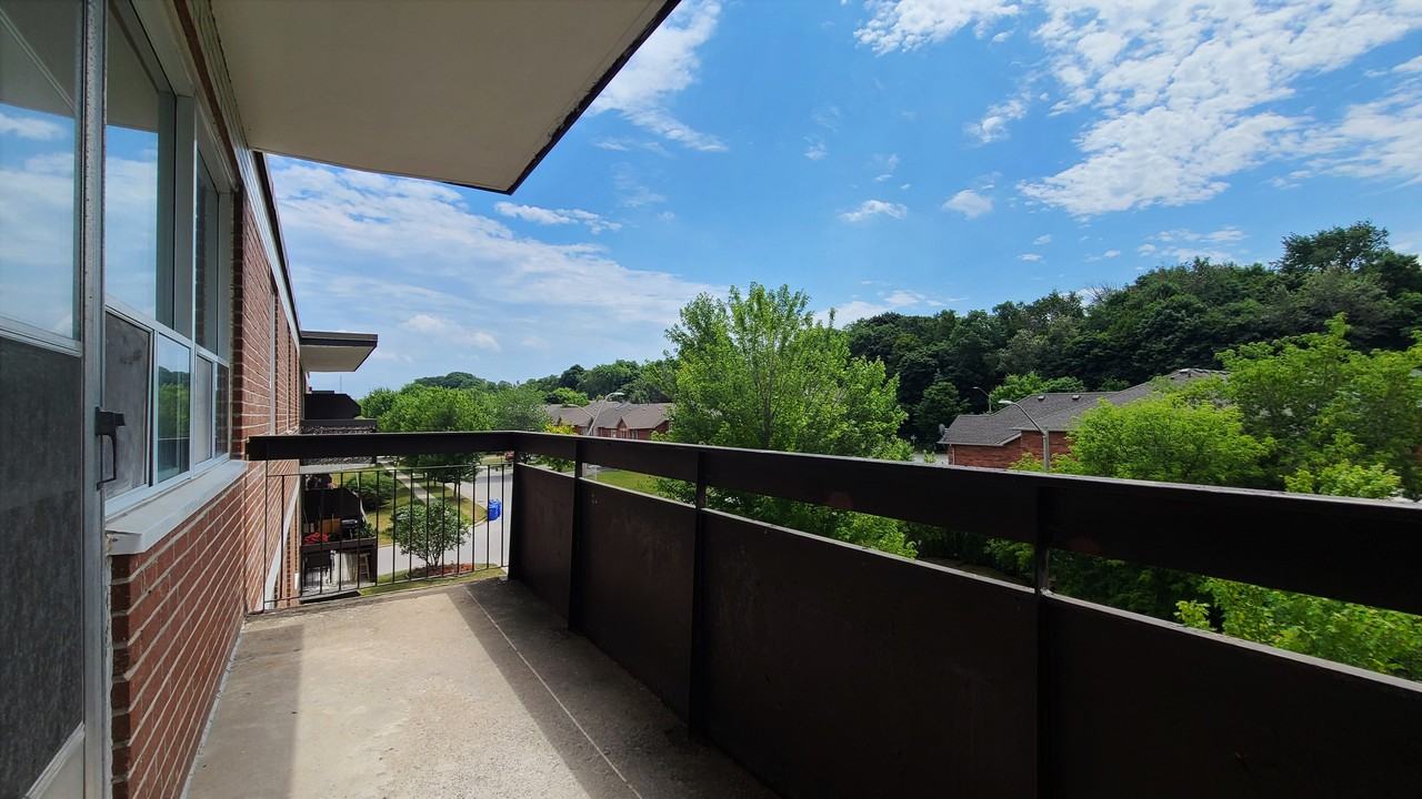 90 Holgate Street #406 - Photo 7 of 9