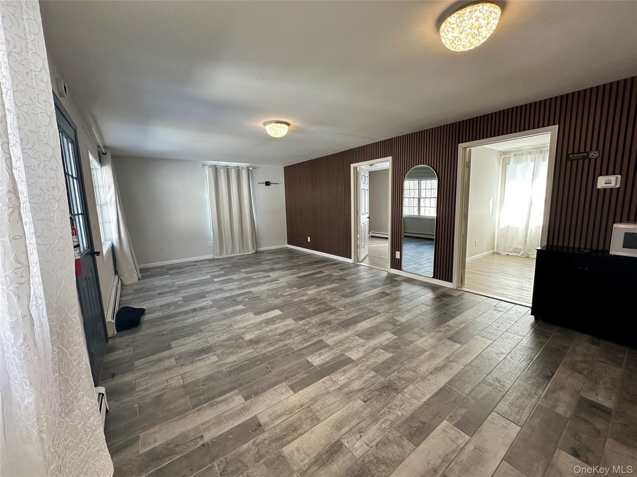 1241 Ridgebury Rd - Photo 5 of 21