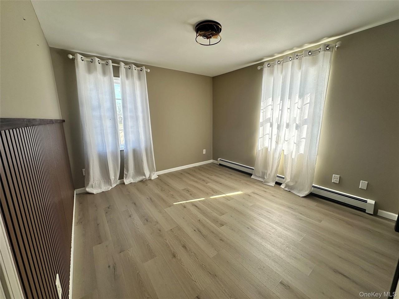 1241 Ridgebury Rd - Photo 7 of 21